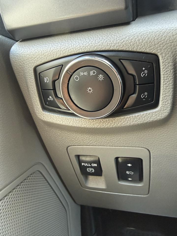 Ford F-150 XLT 4WD 2015