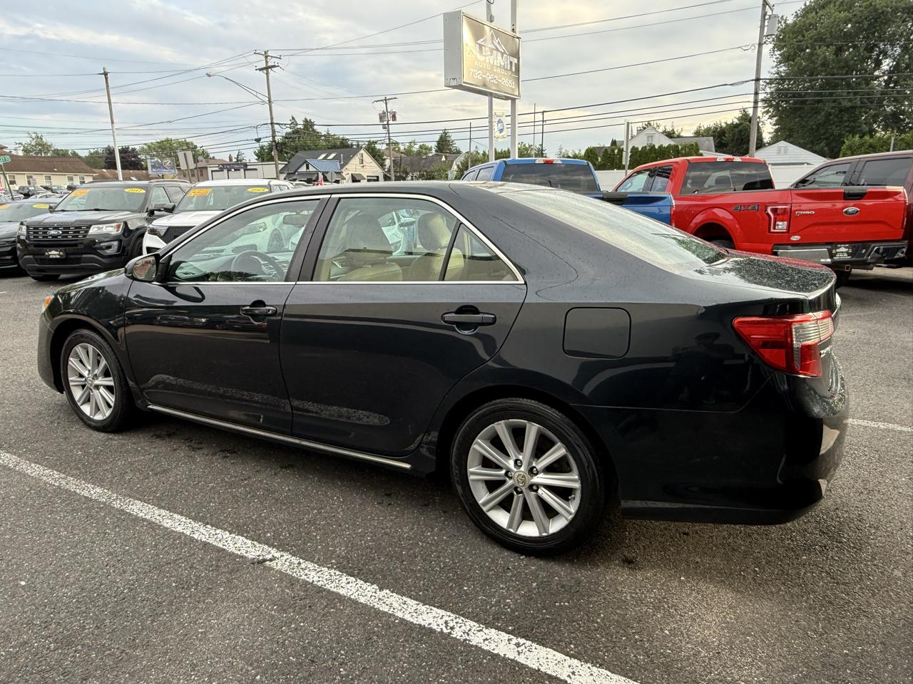 Toyota Camry XLE 2012