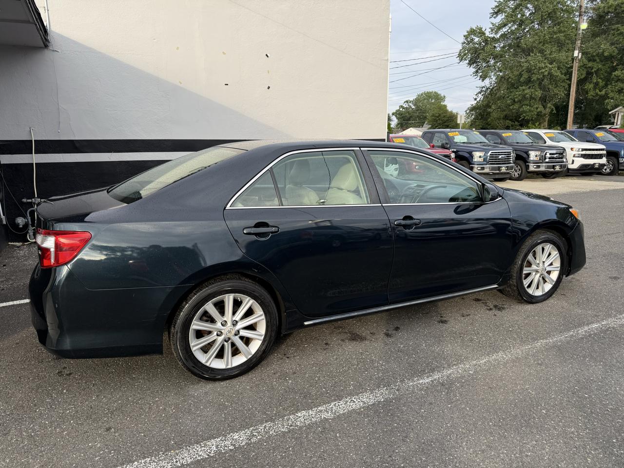 Toyota Camry XLE 2012