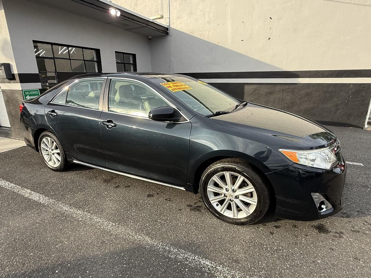 Toyota Camry XLE 2012