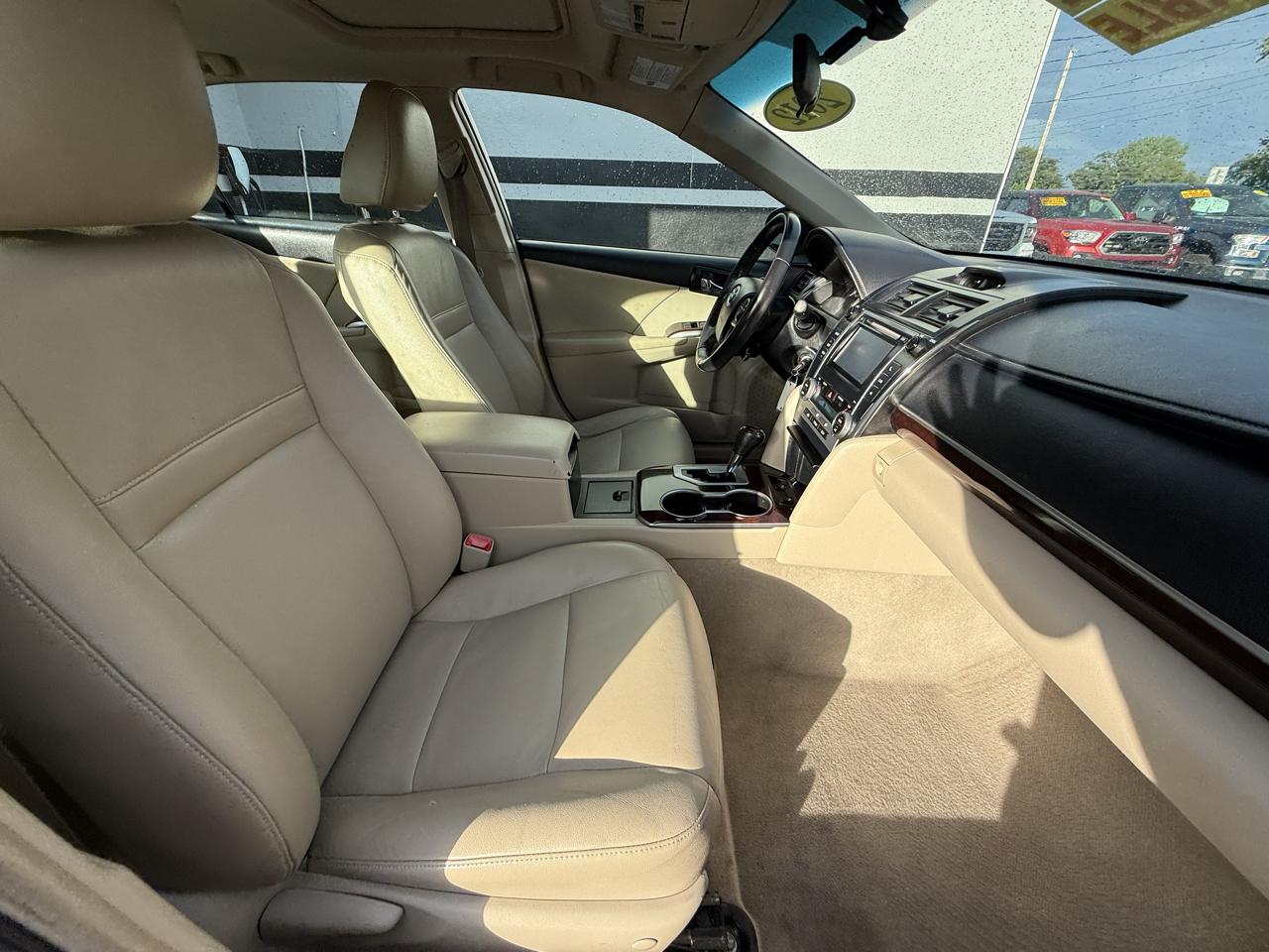 Toyota Camry XLE 2012