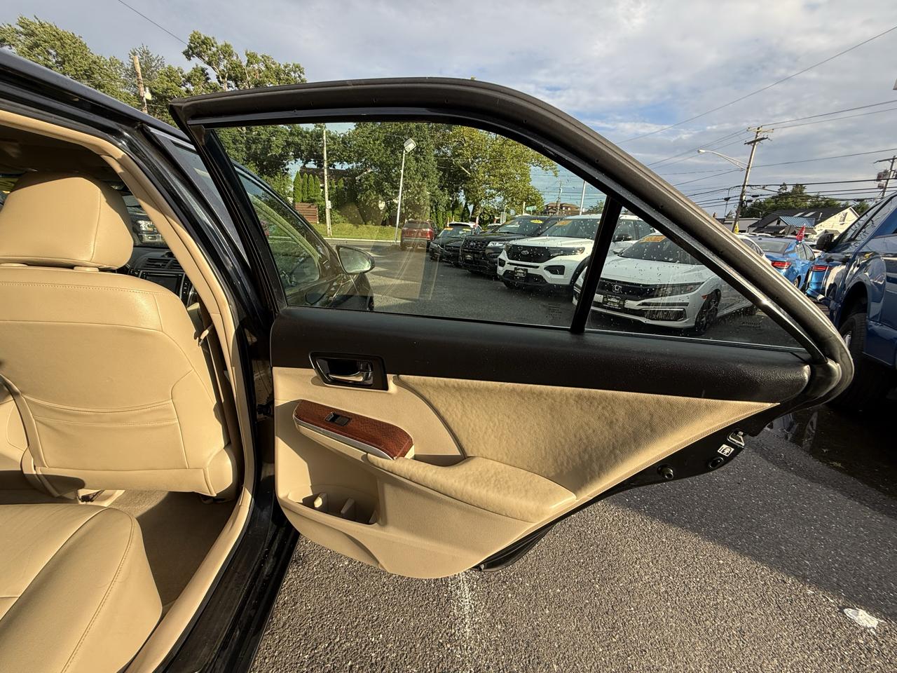 Toyota Camry XLE 2012
