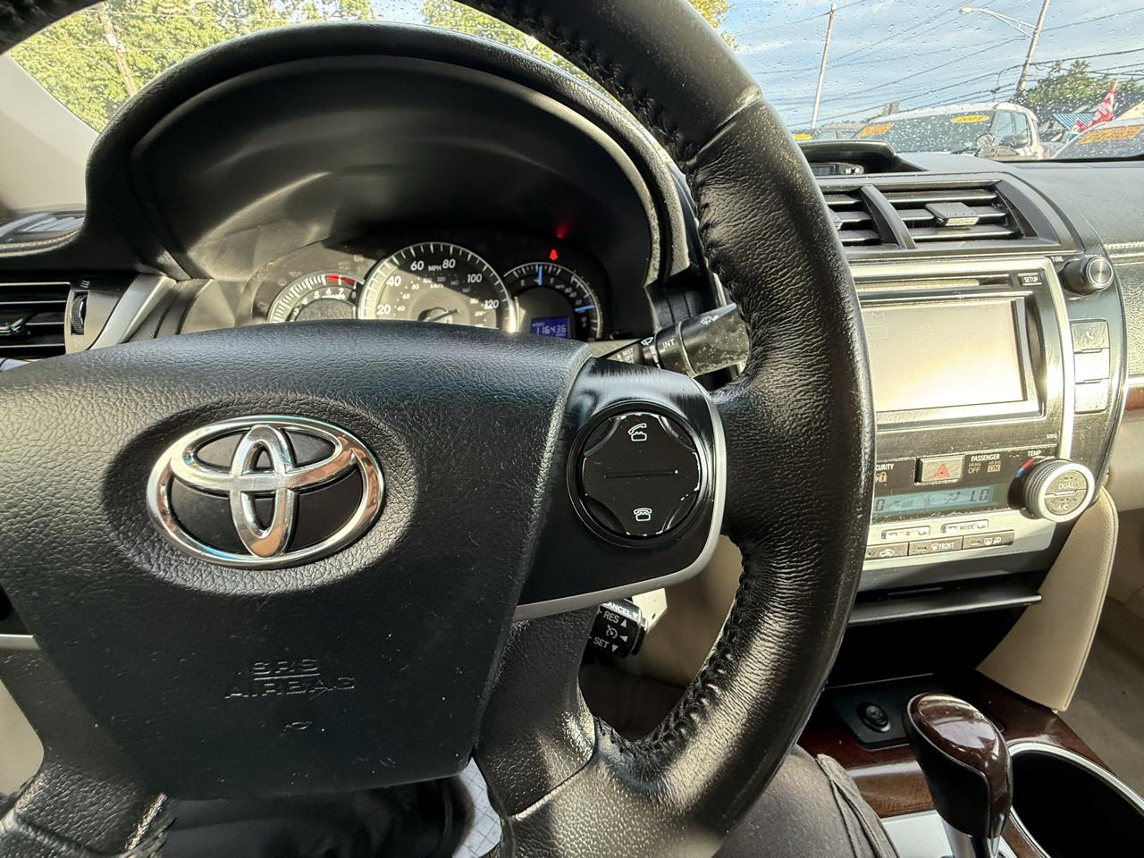 Toyota Camry XLE 2012