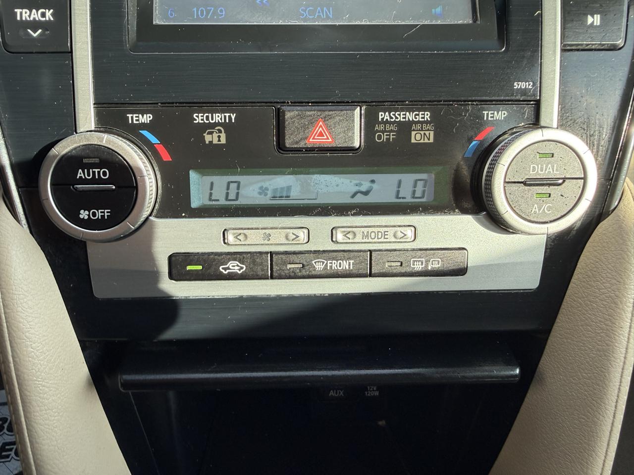 Toyota Camry XLE 2012