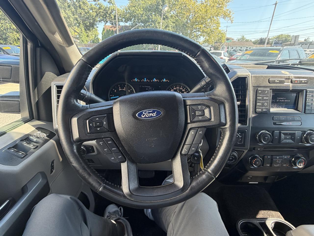 Ford F-150 XLT SuperCrew 6.5-ft. Bed 4WD 2017