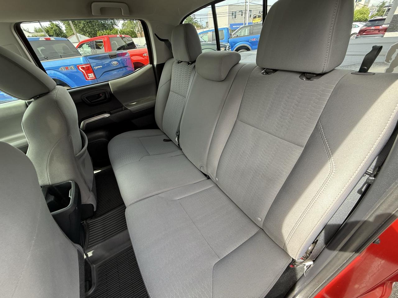 Toyota Tacoma SR5 Double Cab Super Long Bed V6 6AT 4WD 2019