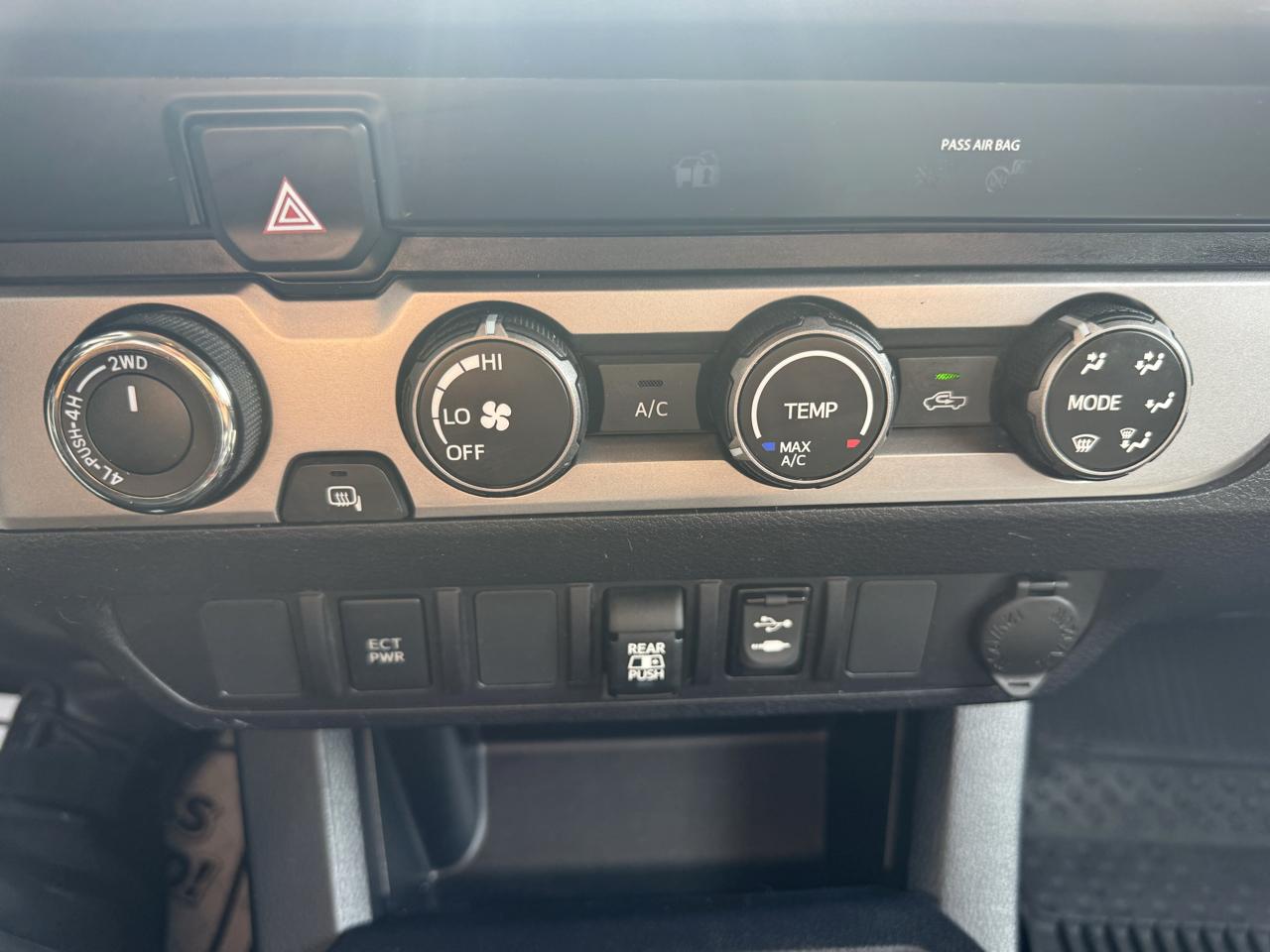 Toyota Tacoma SR5 Double Cab Super Long Bed V6 6AT 4WD 2019