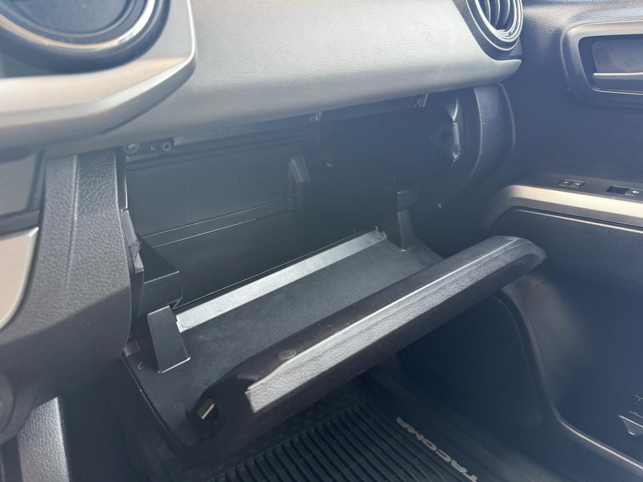 Toyota Tacoma SR5 Double Cab Super Long Bed V6 6AT 4WD 2019