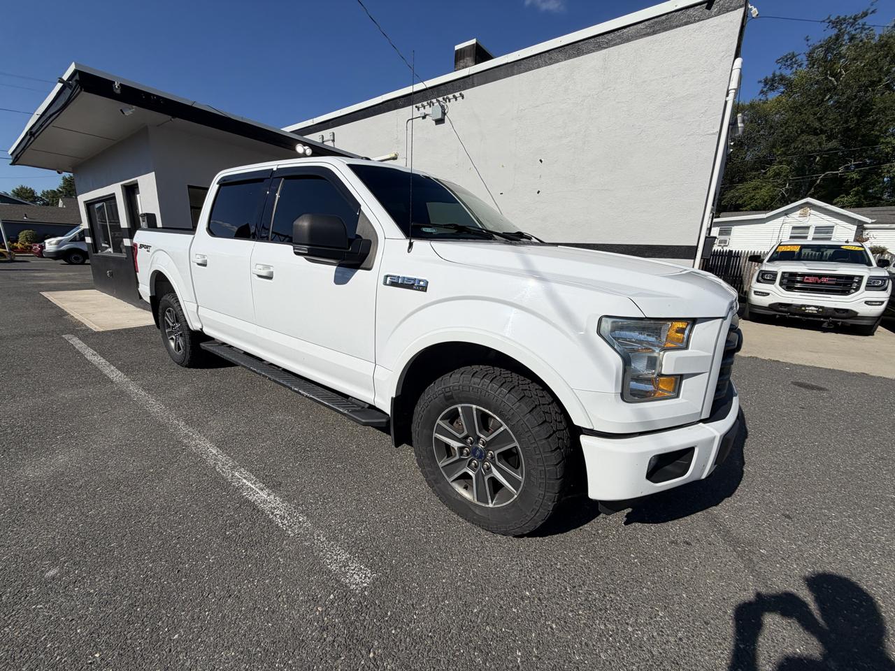 Ford F-150 XLT SuperCrew 6.5-ft. Bed 4WD 2015