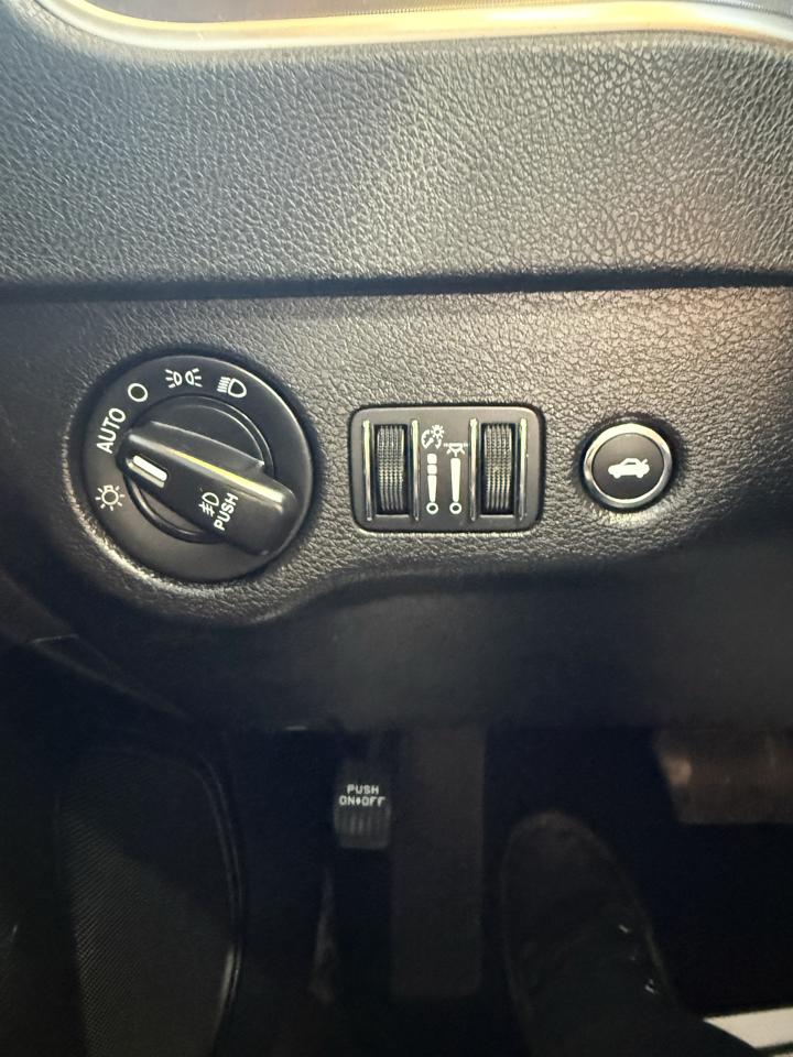 Dodge Charger SXT AWD 2020