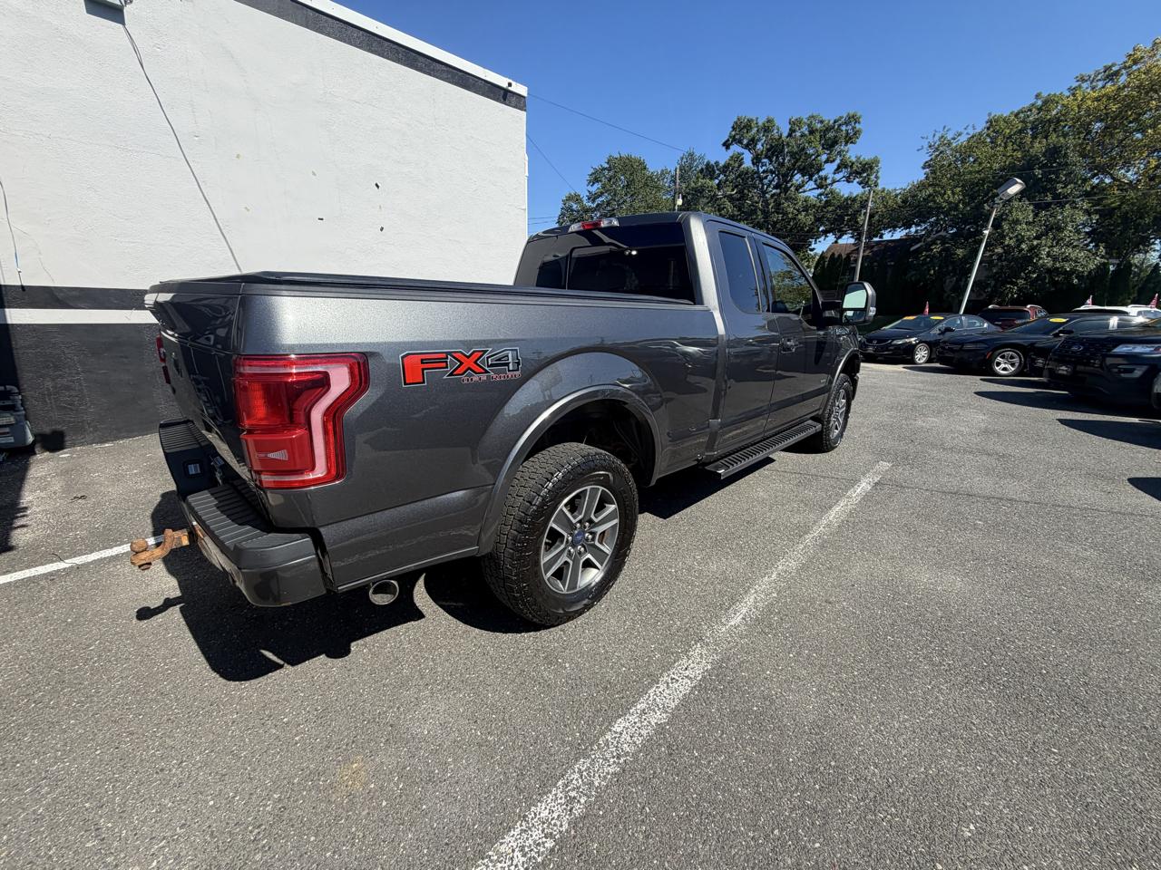 Ford F-150 Lariat SuperCab 6.5-ft. Bed 4WD 2015