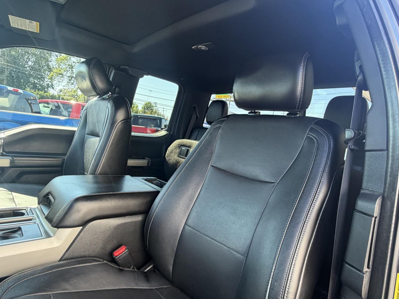 Ford F-150 Lariat SuperCab 6.5-ft. Bed 4WD 2015