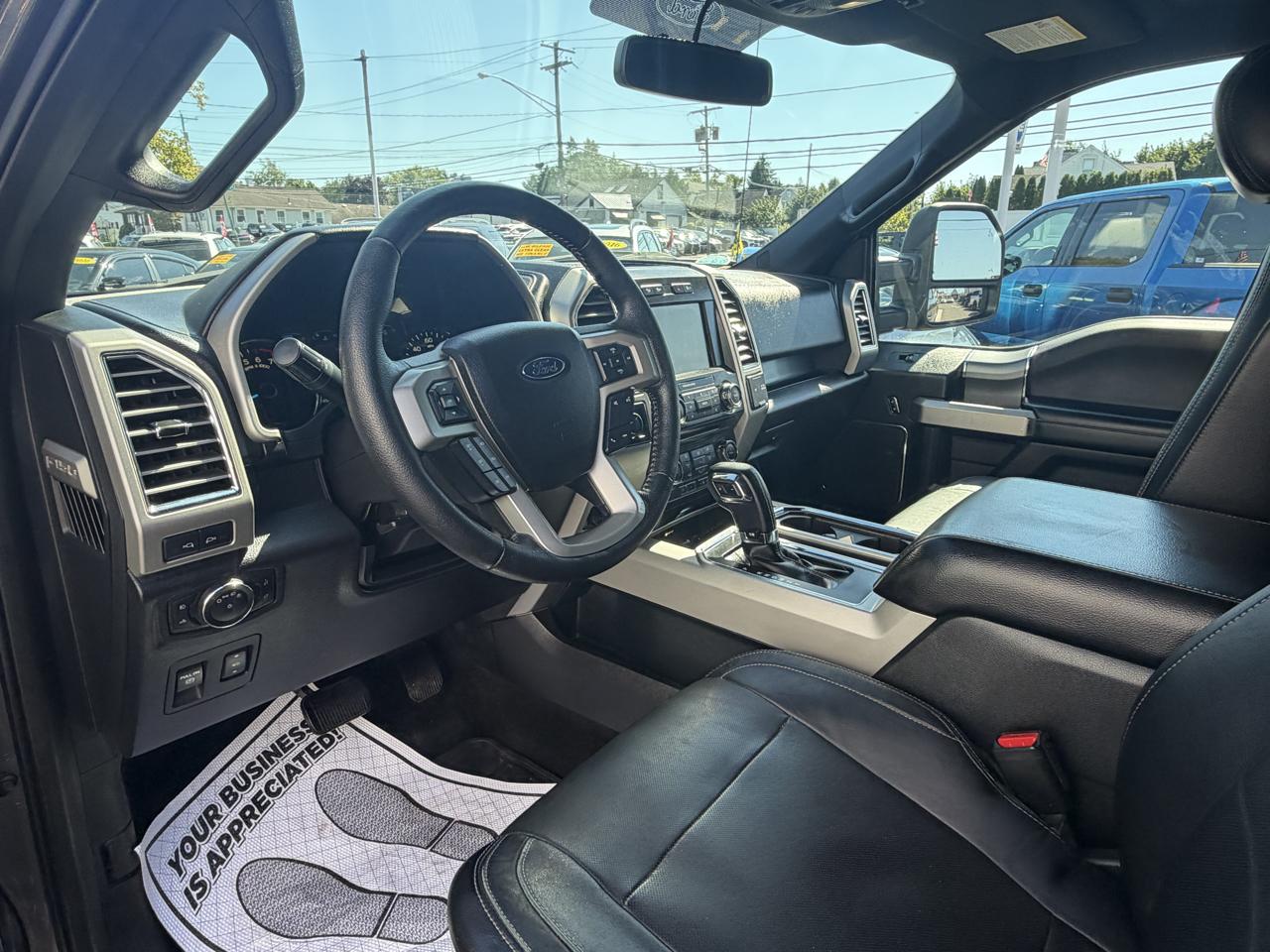 Ford F-150 Lariat SuperCab 6.5-ft. Bed 4WD 2015