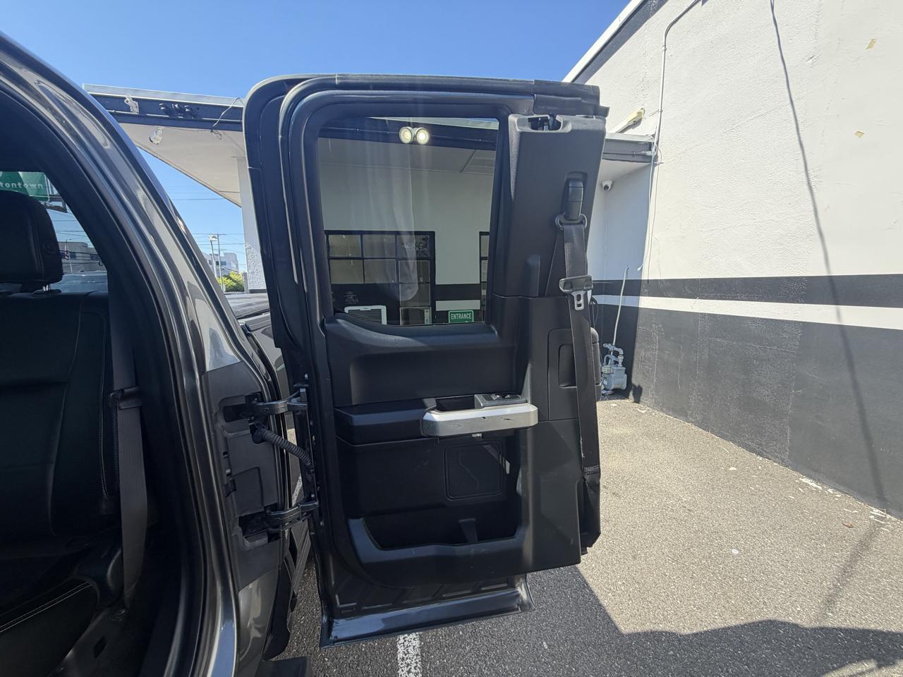Ford F-150 Lariat SuperCab 6.5-ft. Bed 4WD 2015