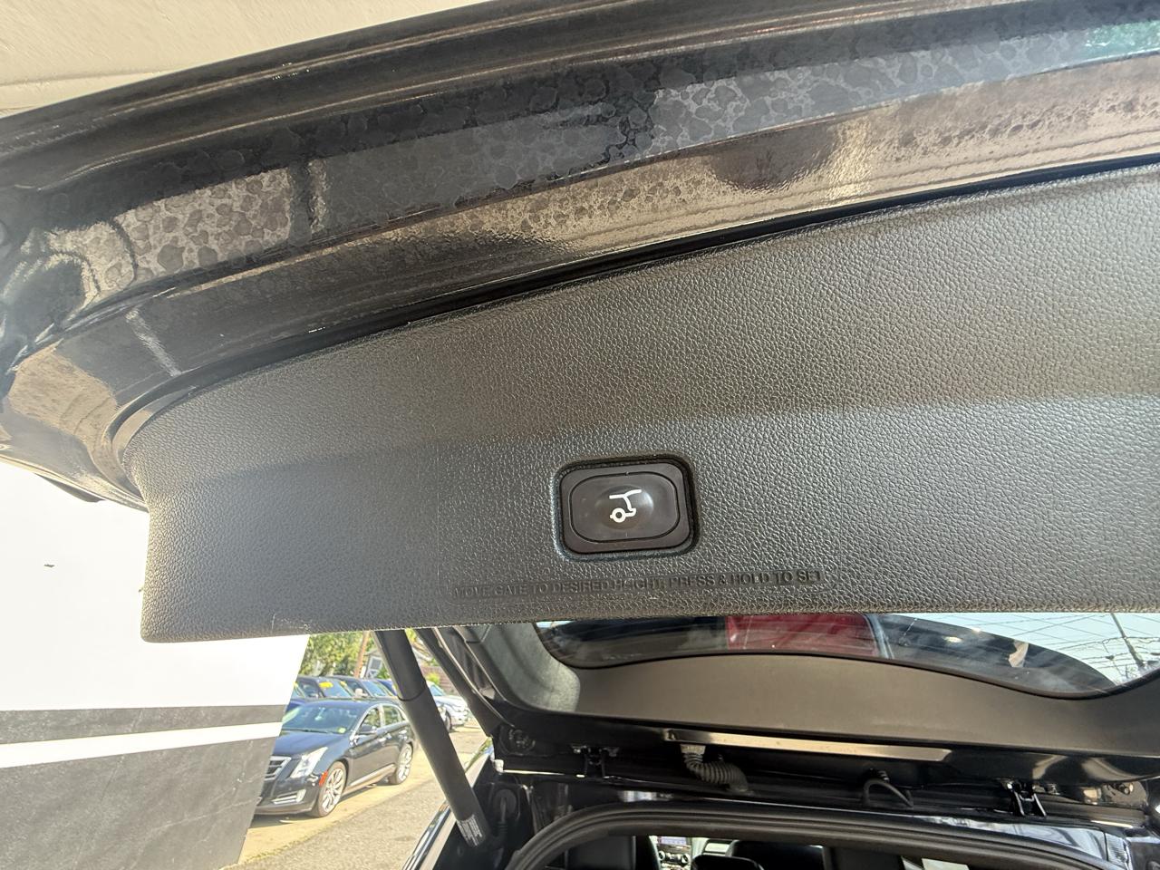 Ford Explorer XLT 4WD 2018