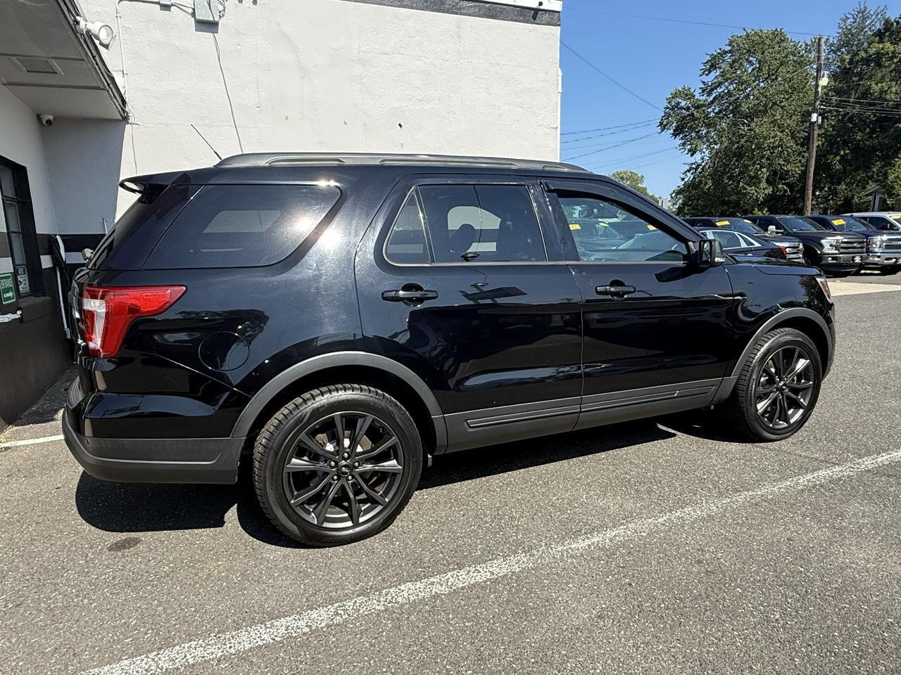 Ford Explorer XLT 4WD 2018