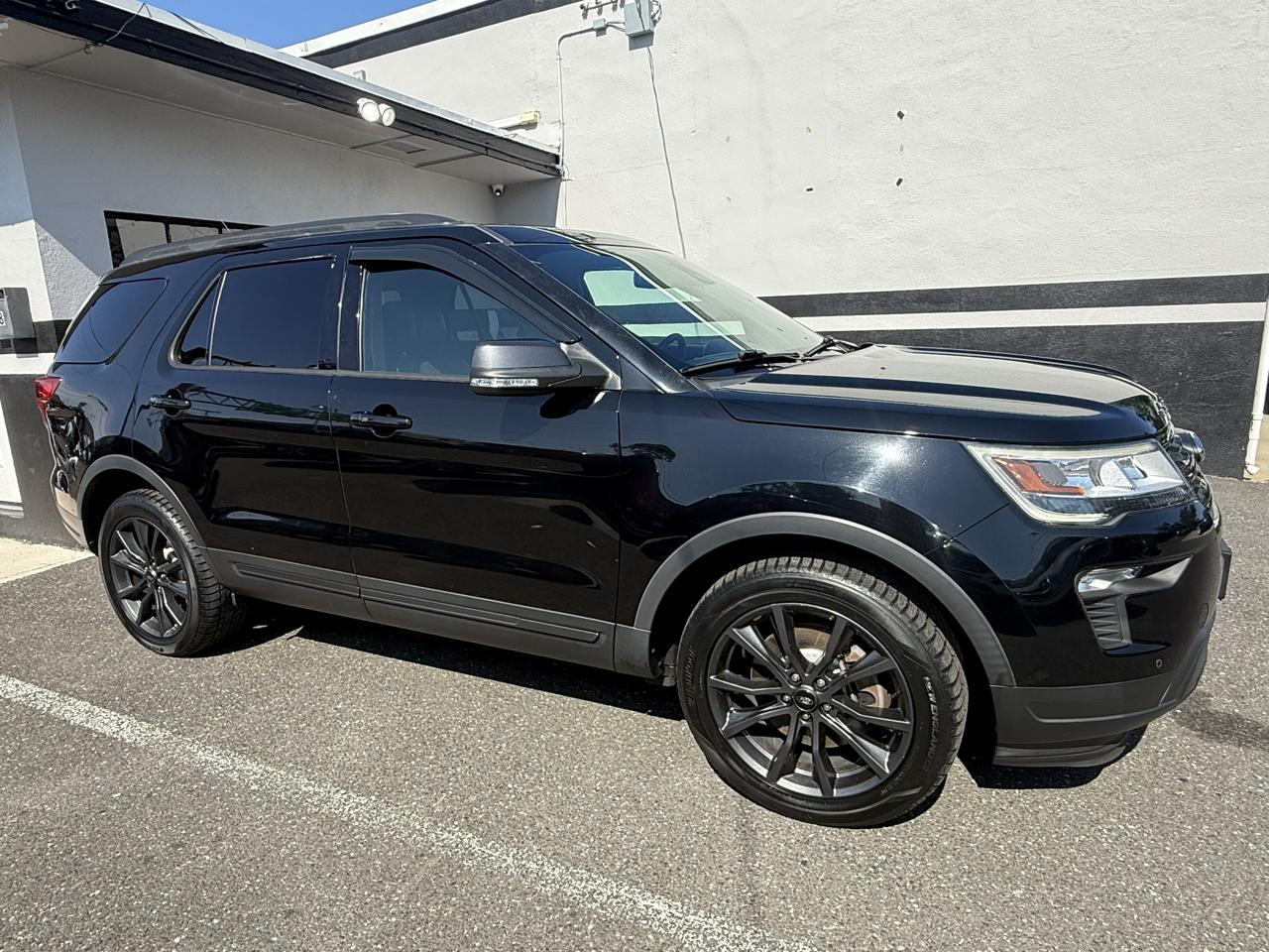 Ford Explorer XLT 4WD 2018
