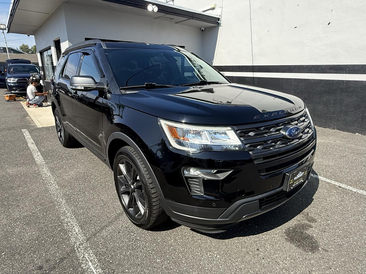 Ford Explorer XLT 4WD 2018