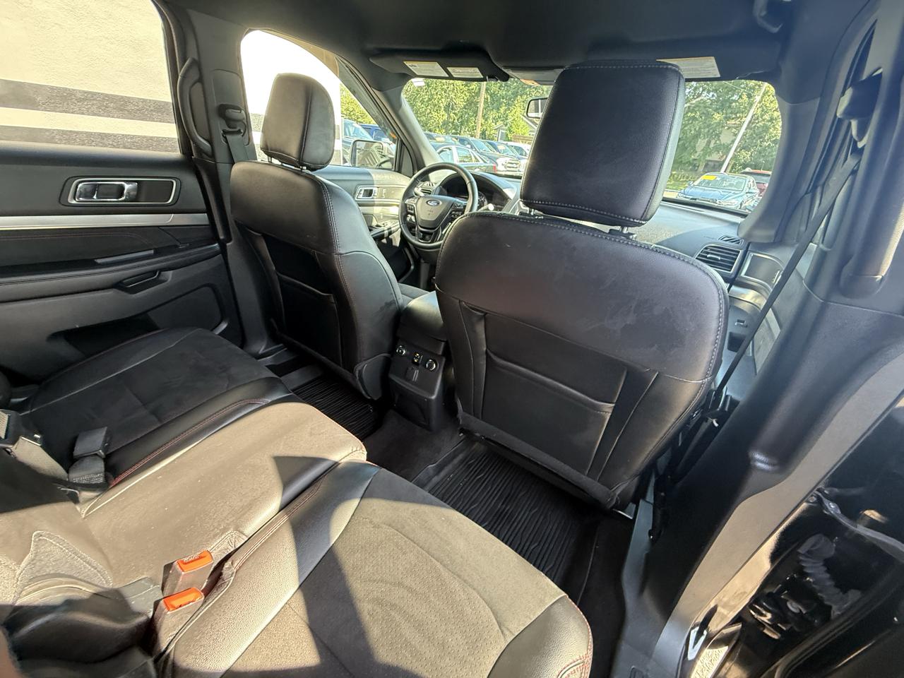 Ford Explorer XLT 4WD 2018