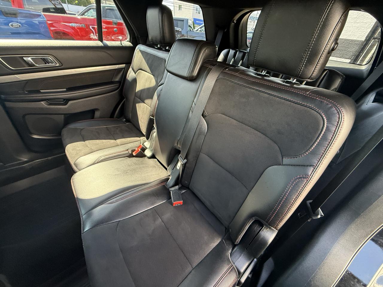 Ford Explorer XLT 4WD 2018