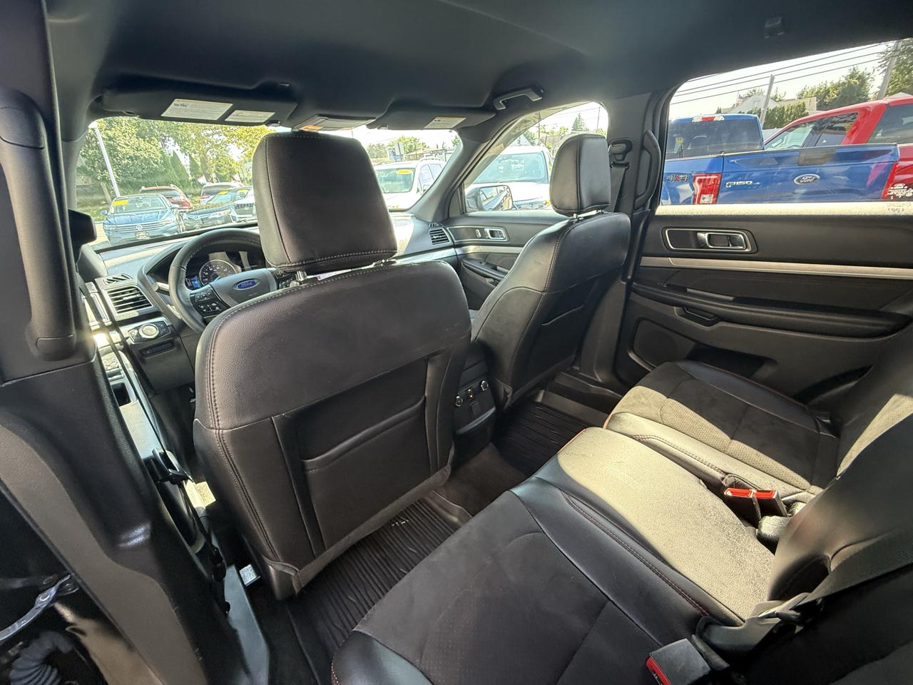 Ford Explorer XLT 4WD 2018