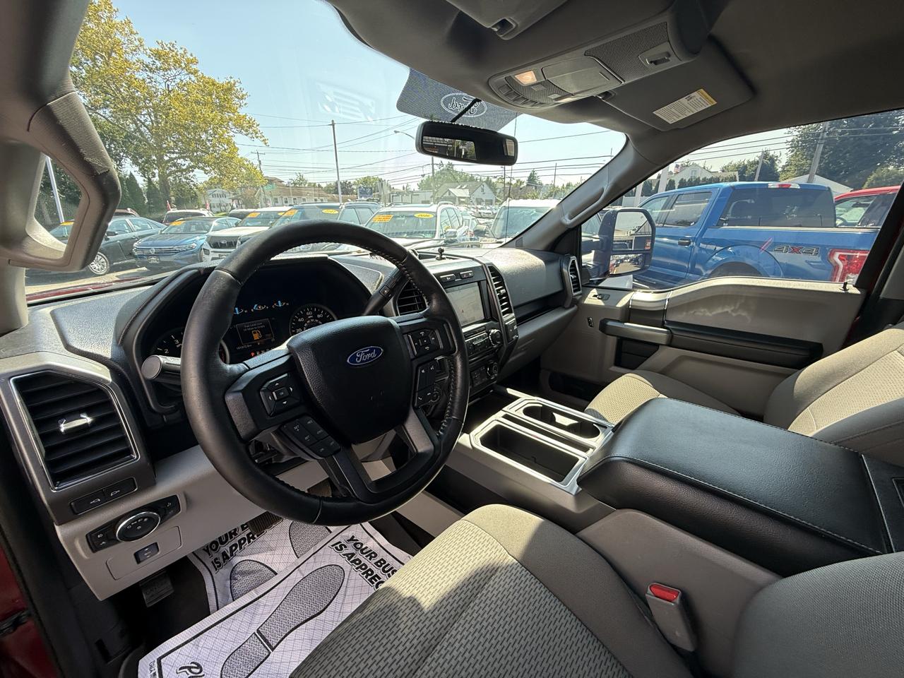 Ford F-150 XLT SuperCrew 6.5-ft. Bed 4WD 2017