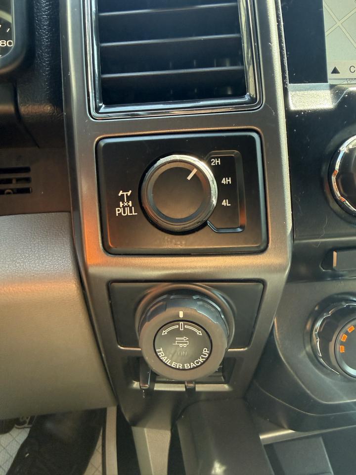 Ford F-150 XLT SuperCrew 6.5-ft. Bed 4WD 2017
