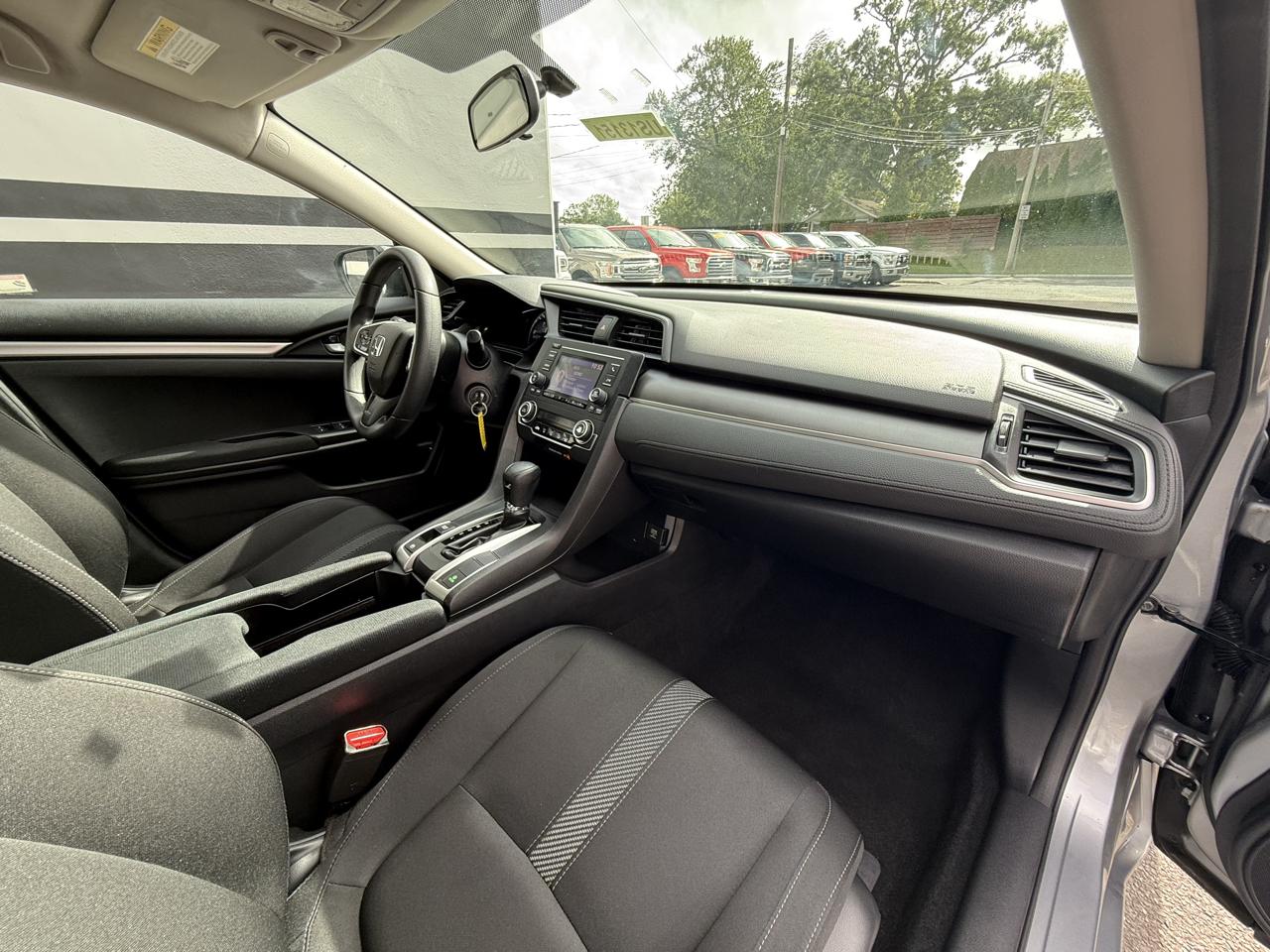 Honda Civic LX Sedan CVT 2016
