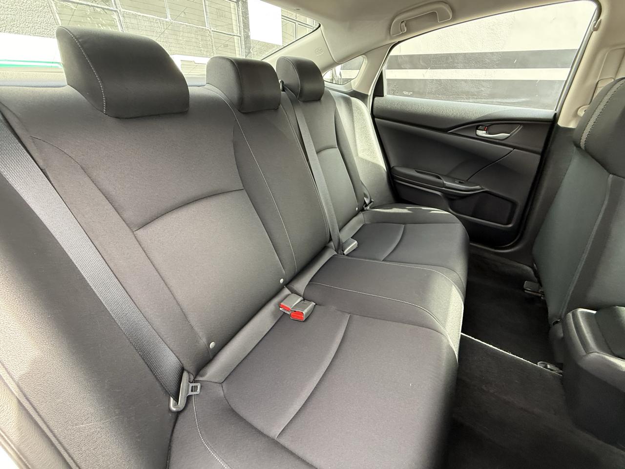 Honda Civic LX Sedan CVT 2016