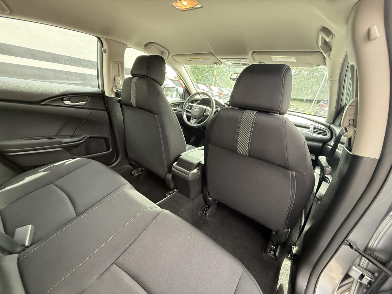 Honda Civic LX Sedan CVT 2016