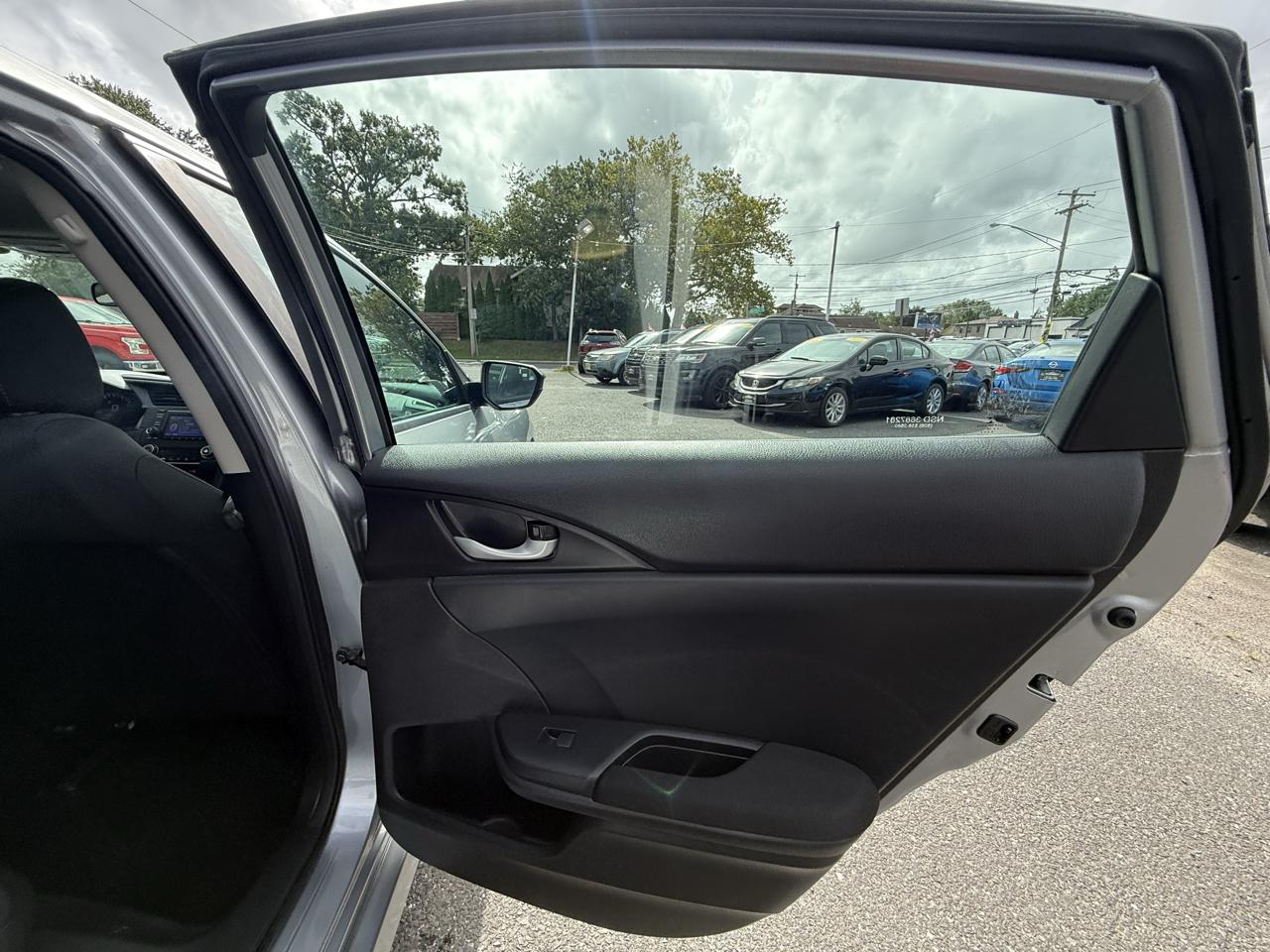 Honda Civic LX Sedan CVT 2016