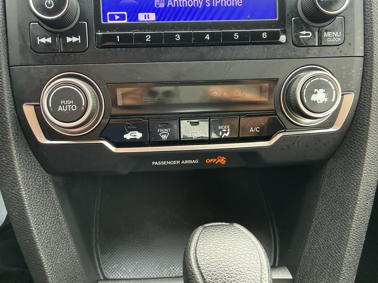 Honda Civic LX Sedan CVT 2016