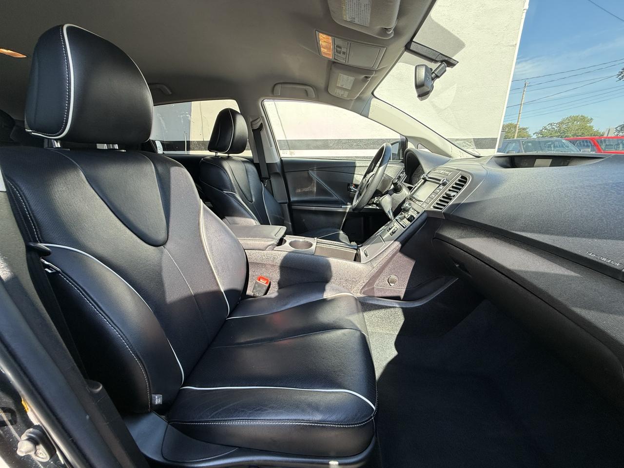 Toyota Venza XLE V6 AWD 2015