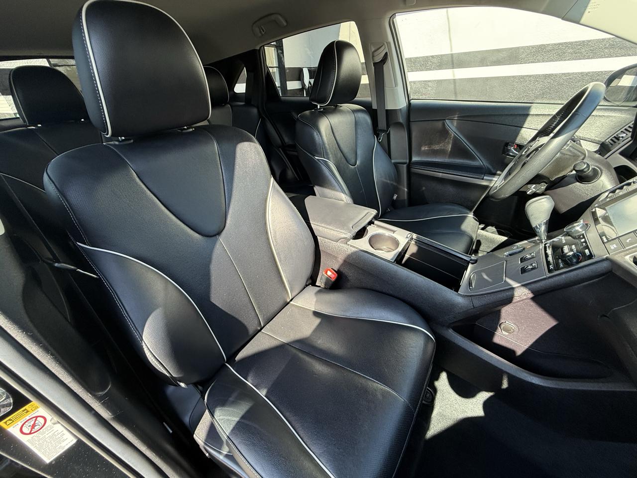 Toyota Venza XLE V6 AWD 2015