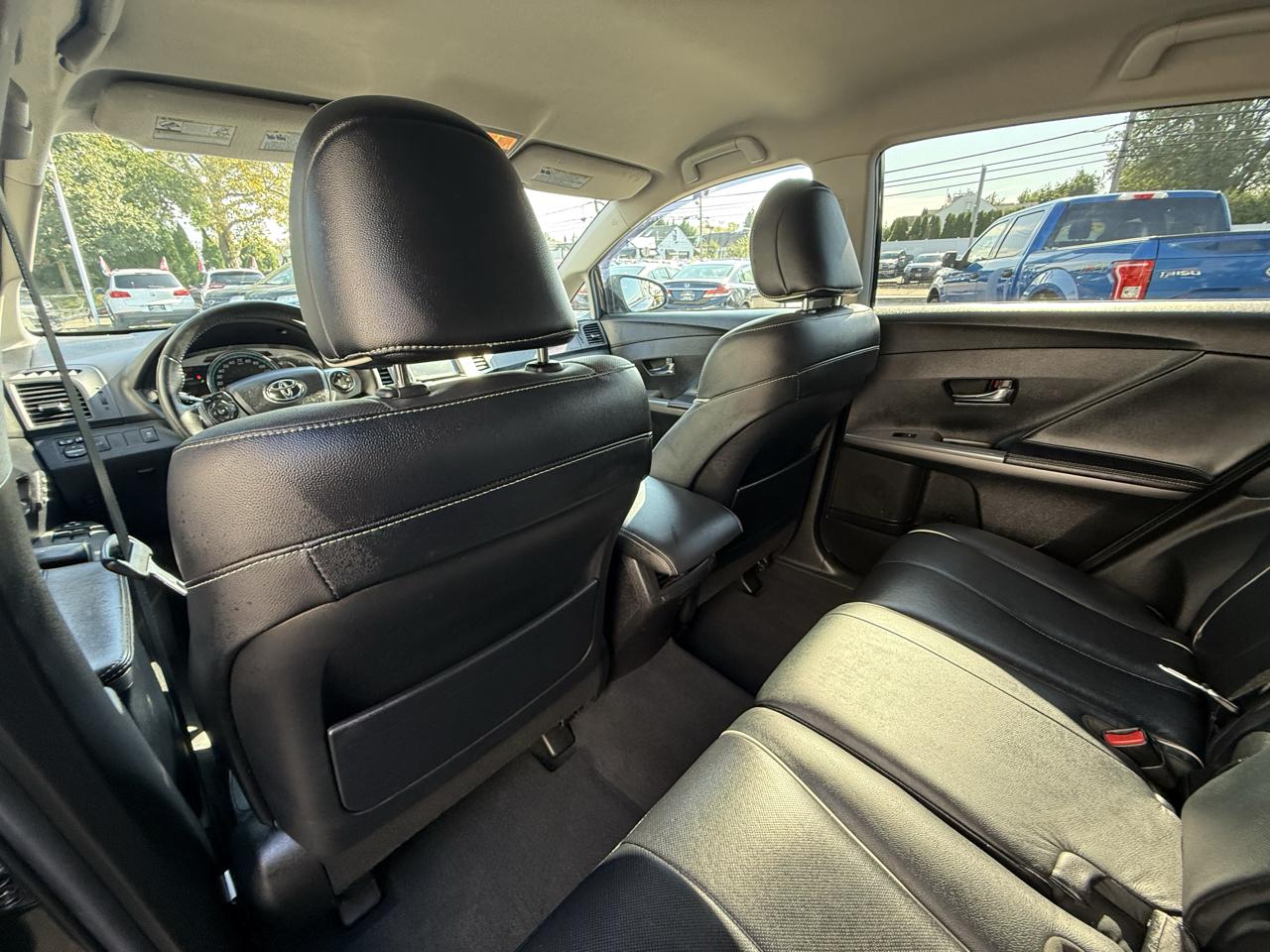 Toyota Venza XLE V6 AWD 2015
