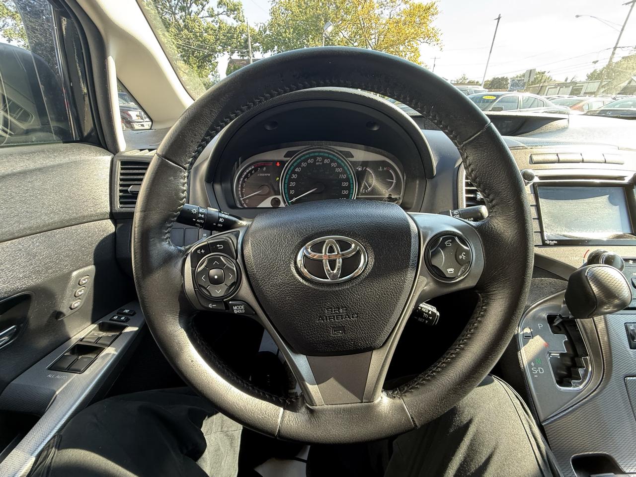 Toyota Venza XLE V6 AWD 2015