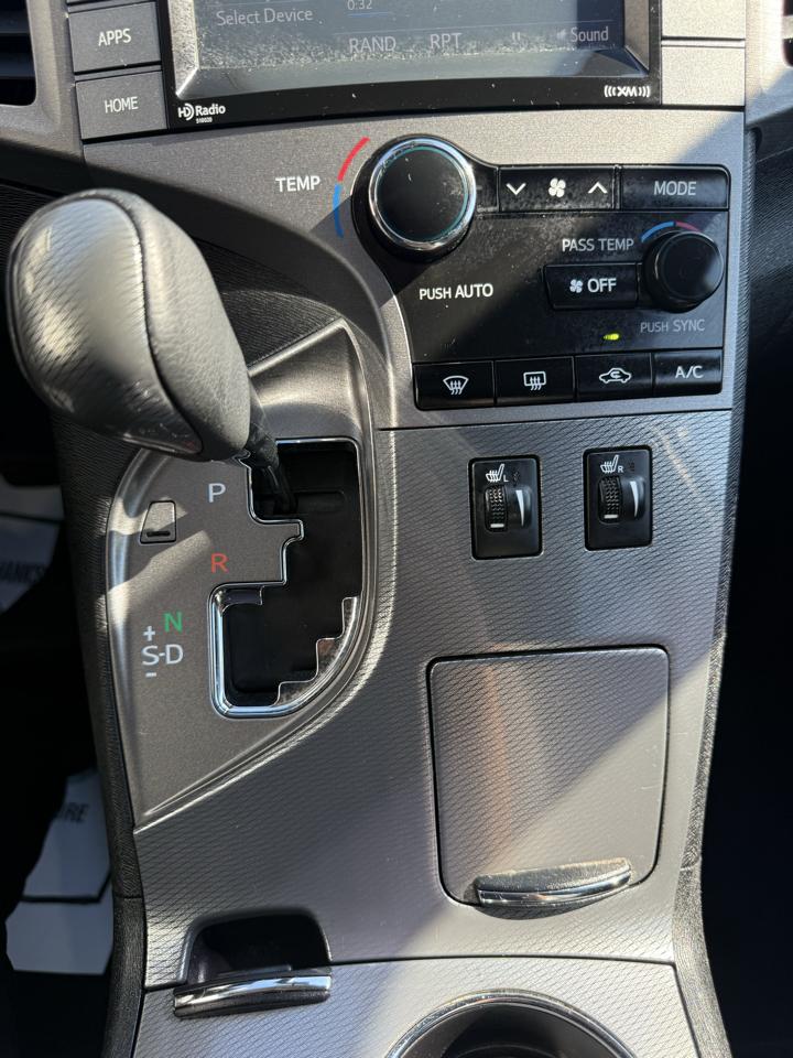 Toyota Venza XLE V6 AWD 2015