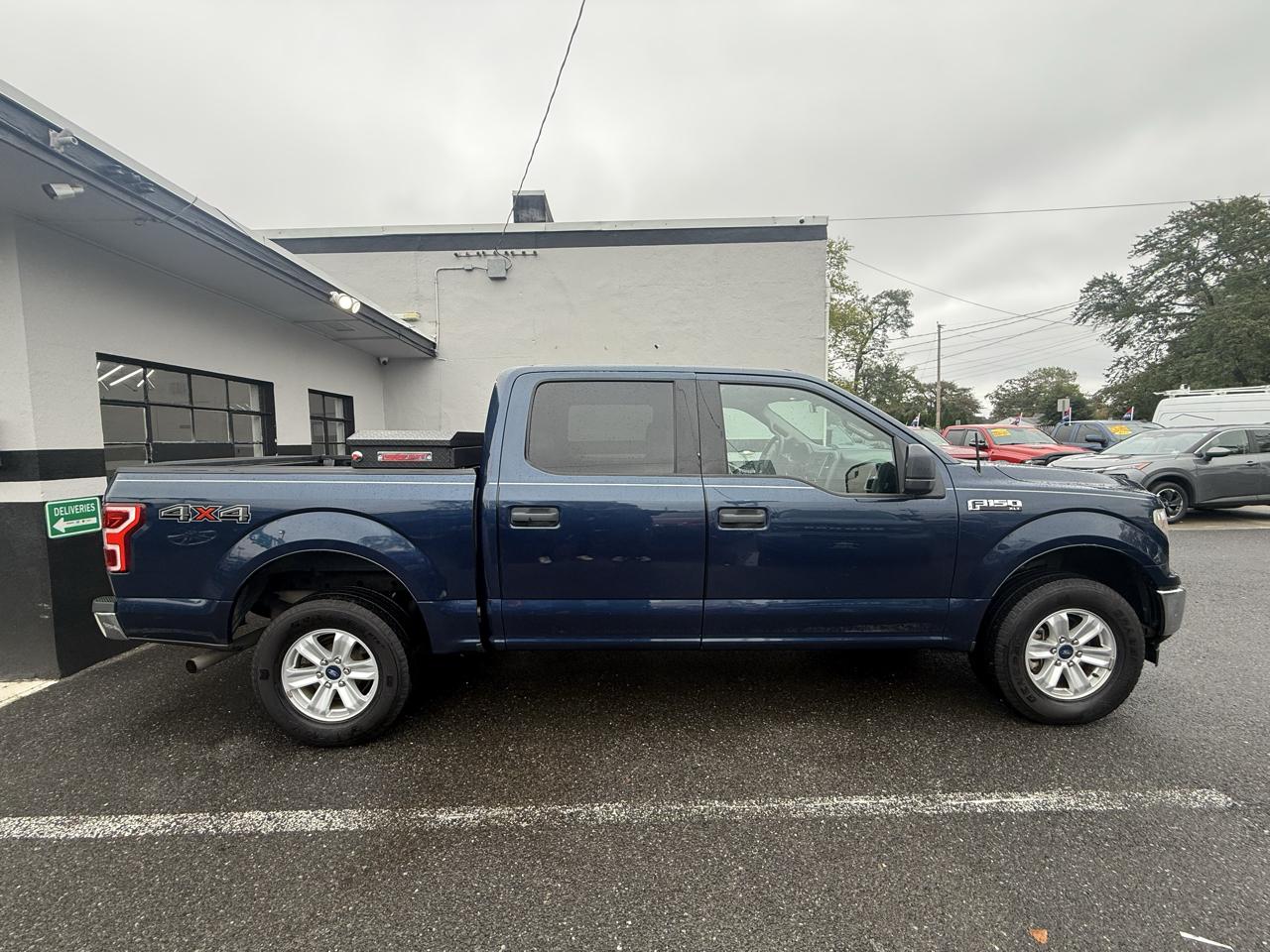 Ford F-150 XLT SuperCrew 5.5-ft. Bed 4WD 2018