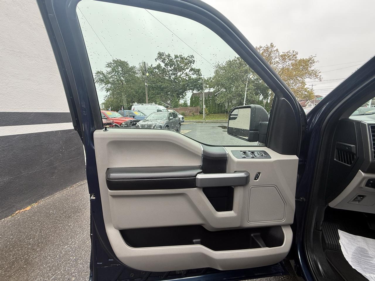 Ford F-150 XLT SuperCrew 5.5-ft. Bed 4WD 2018