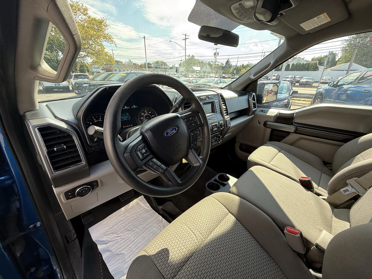 Ford F-150 XLT SuperCrew 6.5-ft. Bed 4WD 2017
