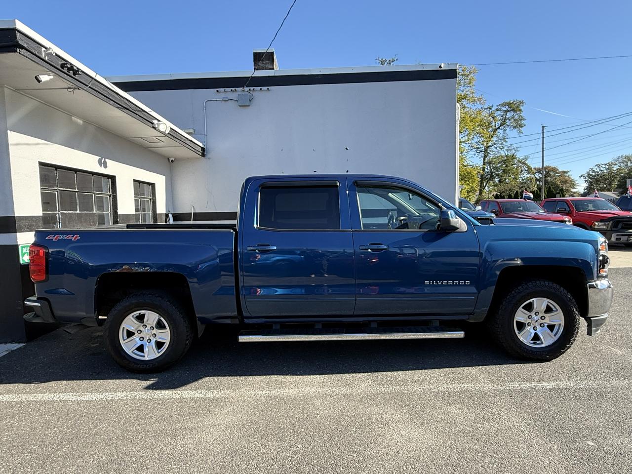 Chevrolet Silverado 1500 LT Crew Cab Long Box 4WD 2016