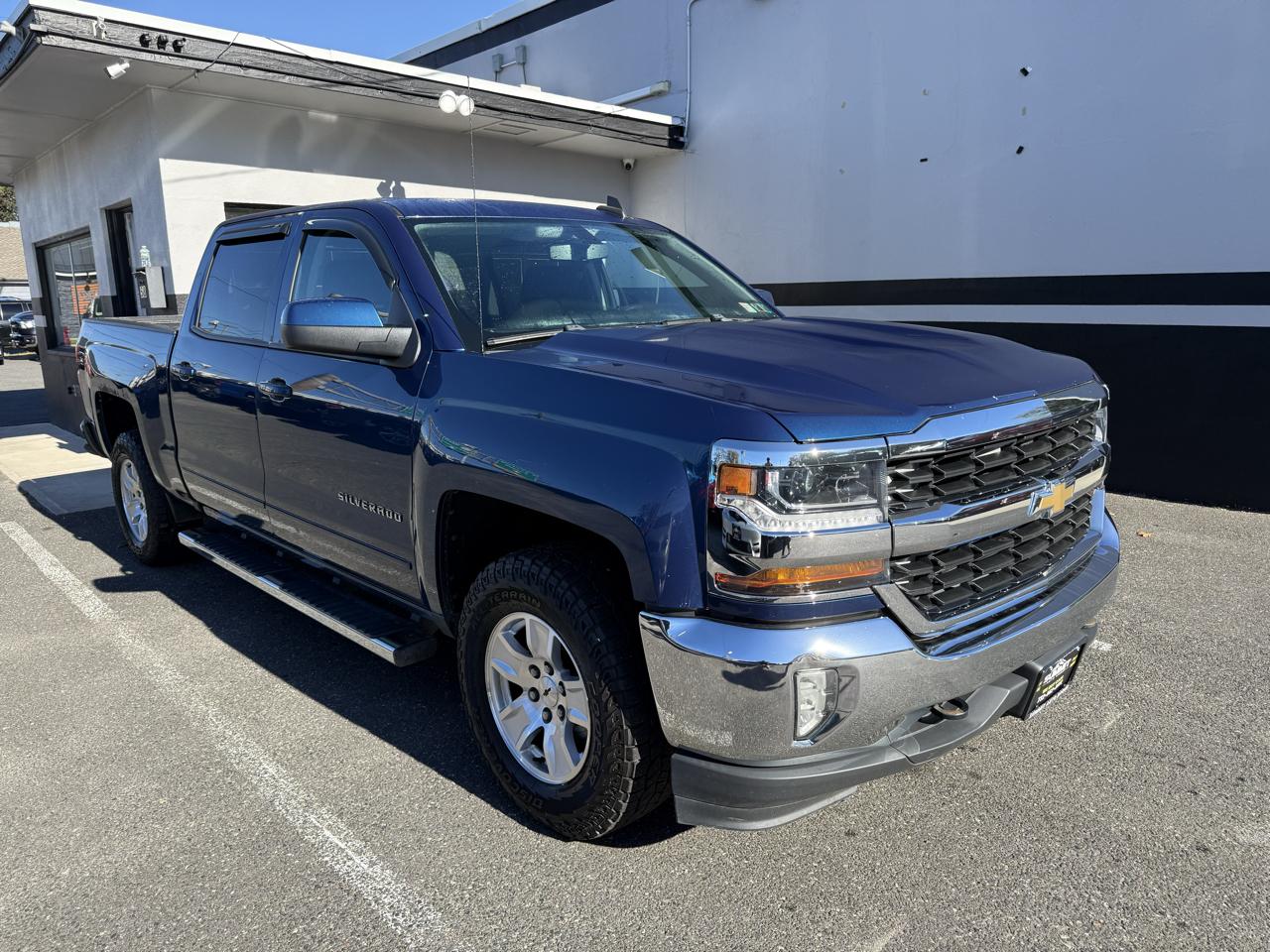 Chevrolet Silverado 1500 LT Crew Cab Long Box 4WD 2016