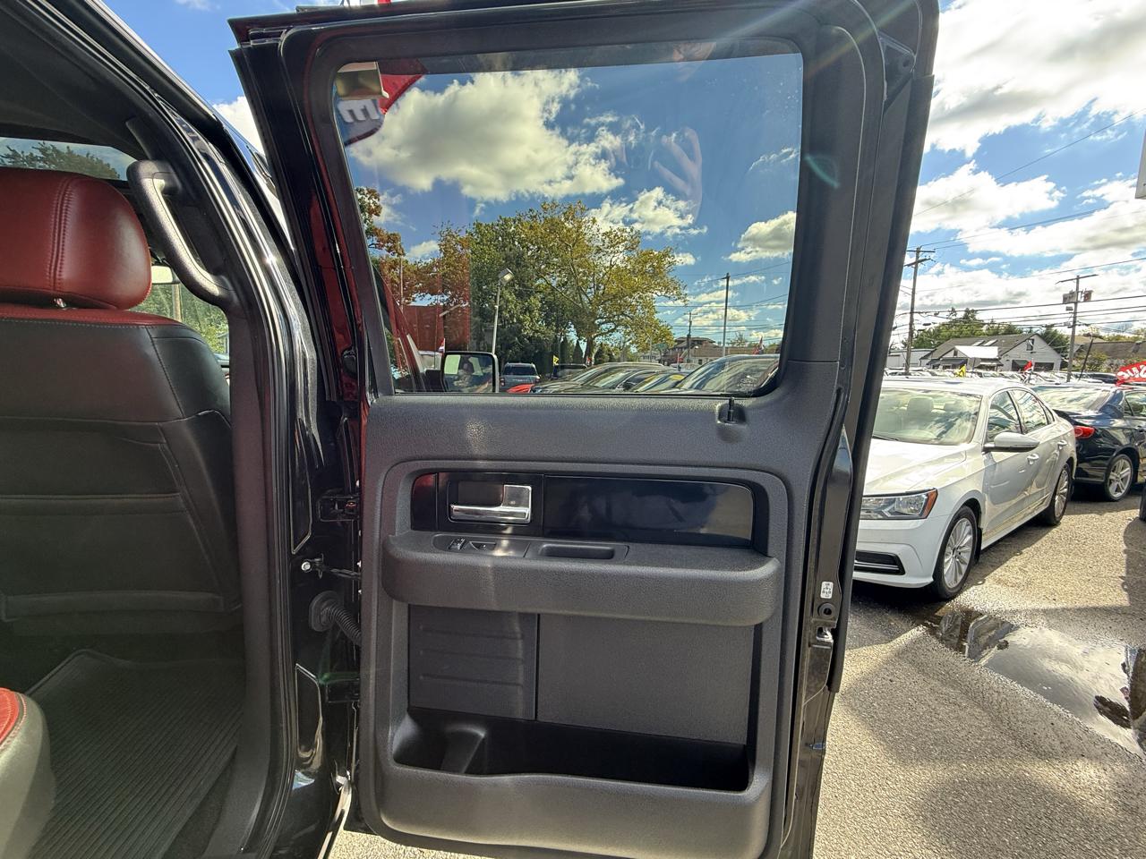 Ford F-150 Limited SuperCrew 4WD 2013