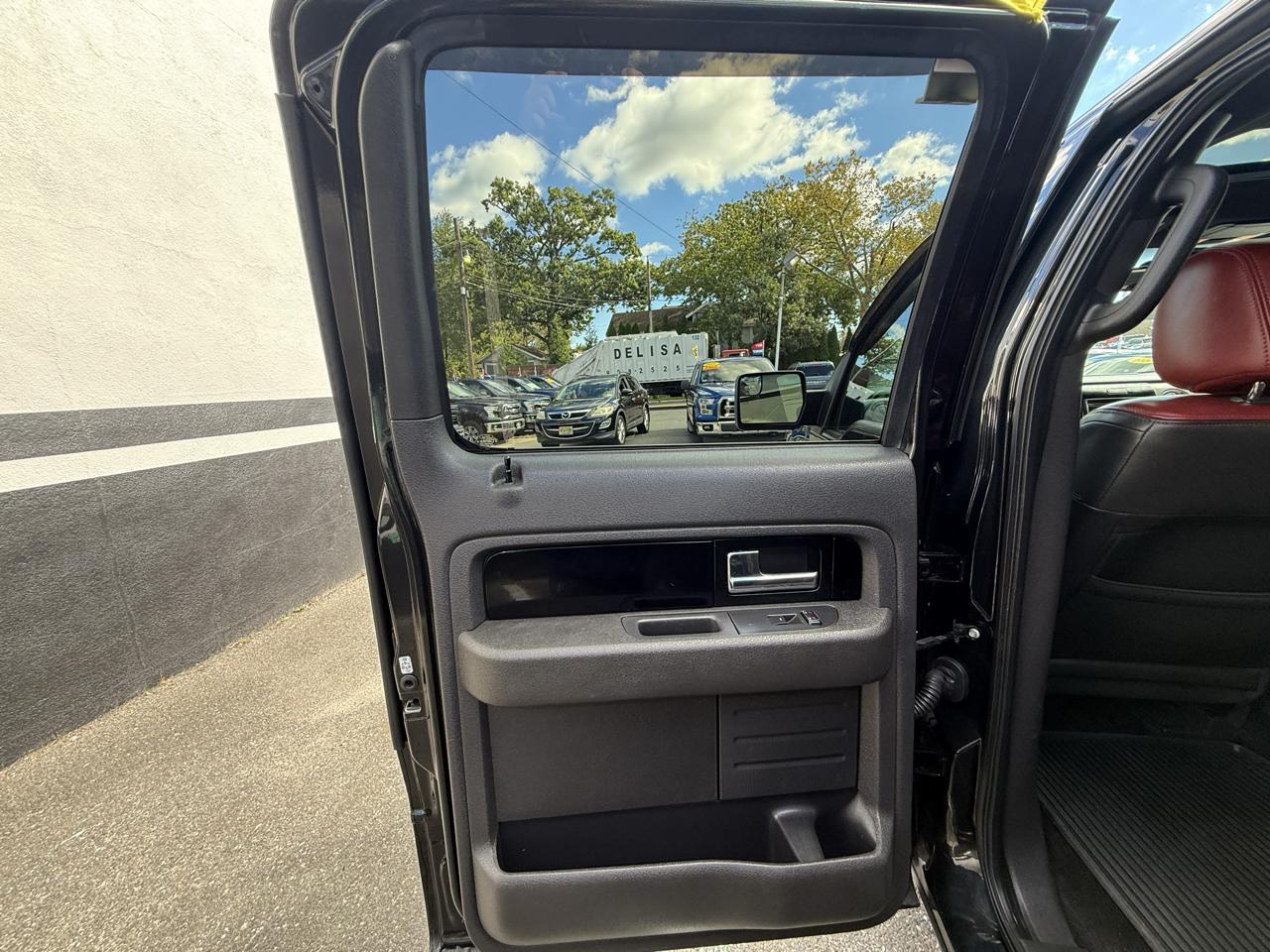Ford F-150 Limited SuperCrew 4WD 2013