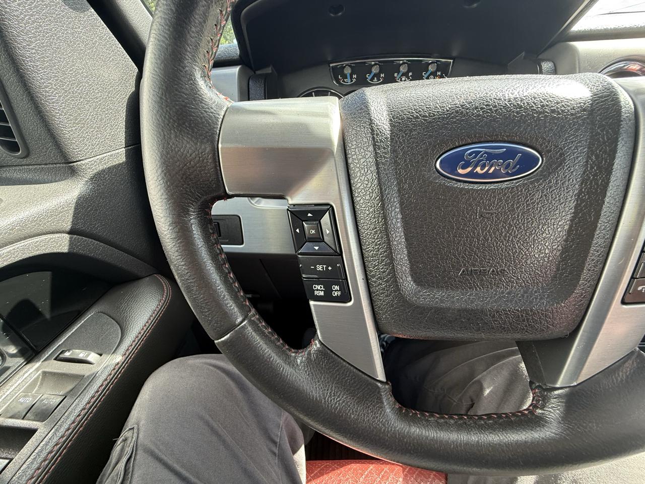 Ford F-150 Limited SuperCrew 4WD 2013