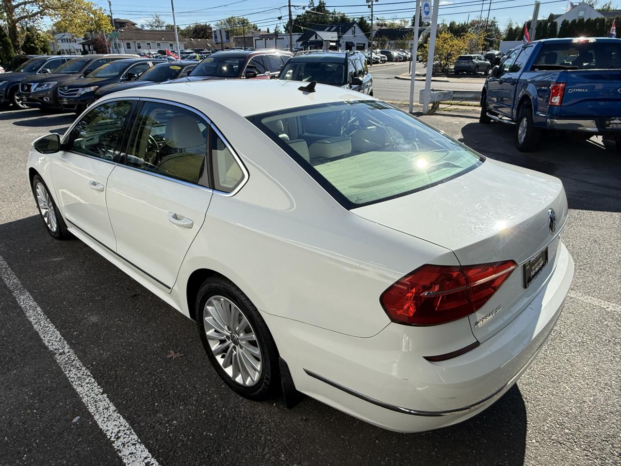 Volkswagen Passat SE PZEV 6A w/ Sunroof & Nav 2016