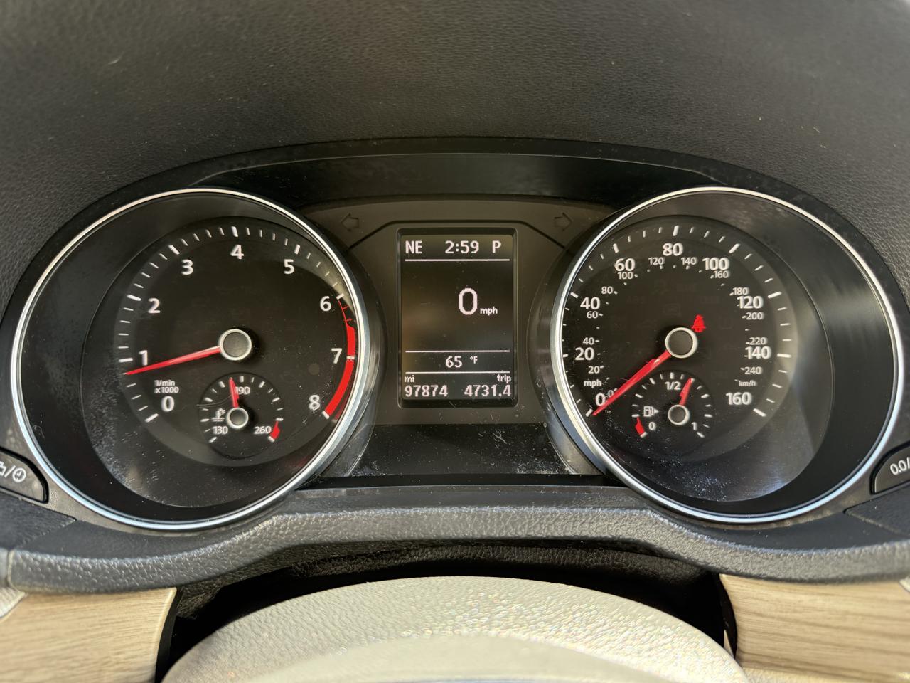 Volkswagen Passat SE PZEV 6A w/ Sunroof & Nav 2016