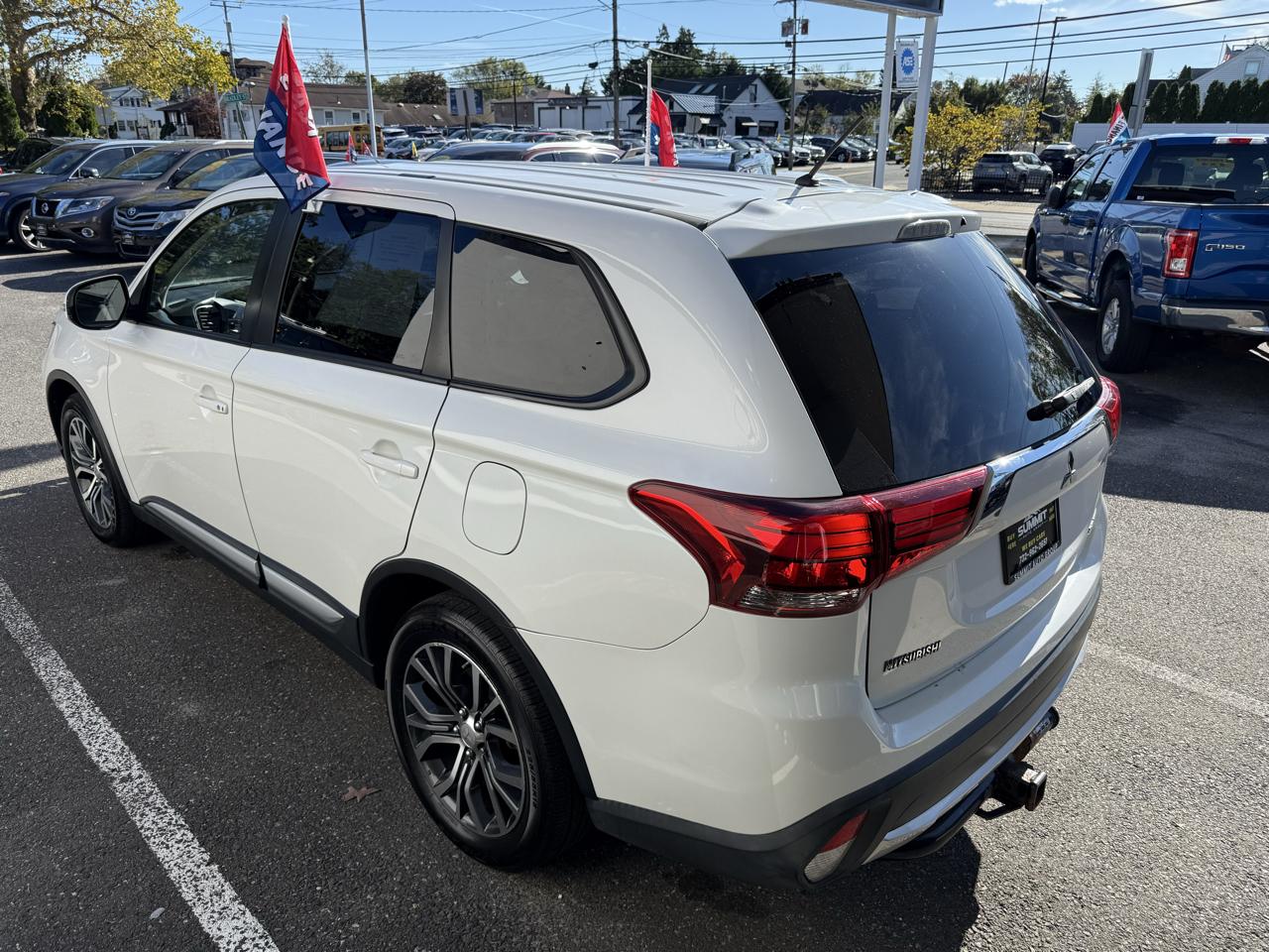 Mitsubishi Outlander SE AWD 2016