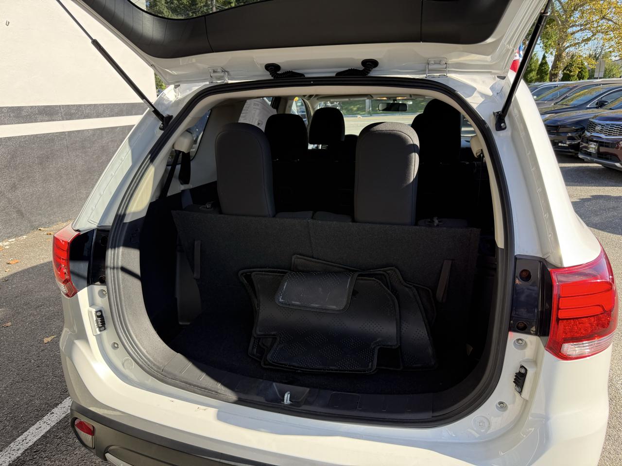 Mitsubishi Outlander SE AWD 2016