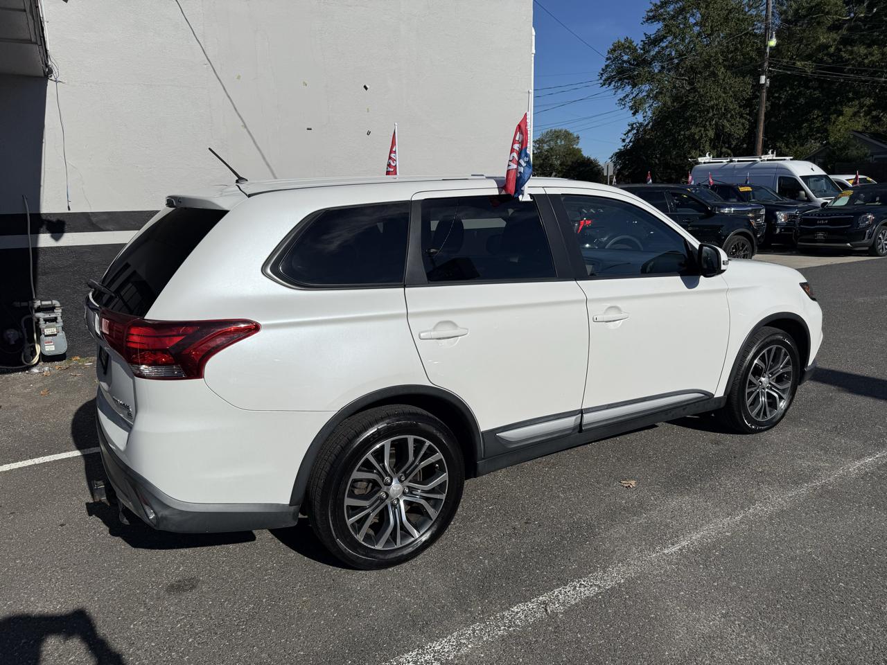 Mitsubishi Outlander SE AWD 2016